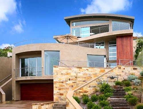 A Laguna Beach mansion without the mass